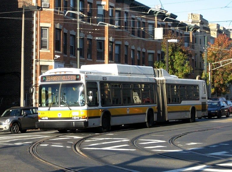 Everett signal project could be model for quicker bus transit