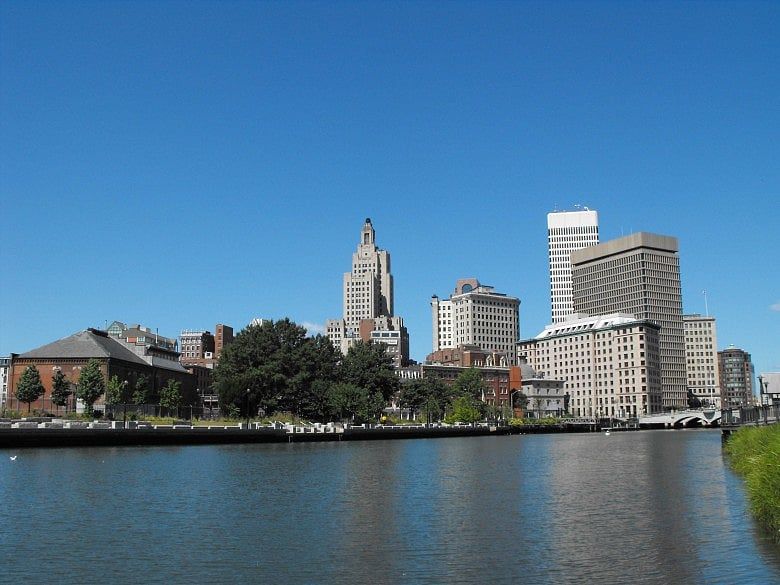 Middle-income families shrink most in RI, Maine, studies say