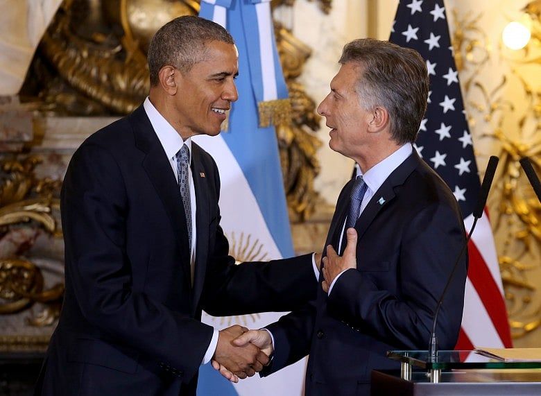 Obama travels from Cuba to Argentina despite Brussels