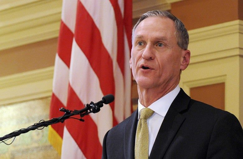 Bathroom bill vetoed by SD governor, citing local control