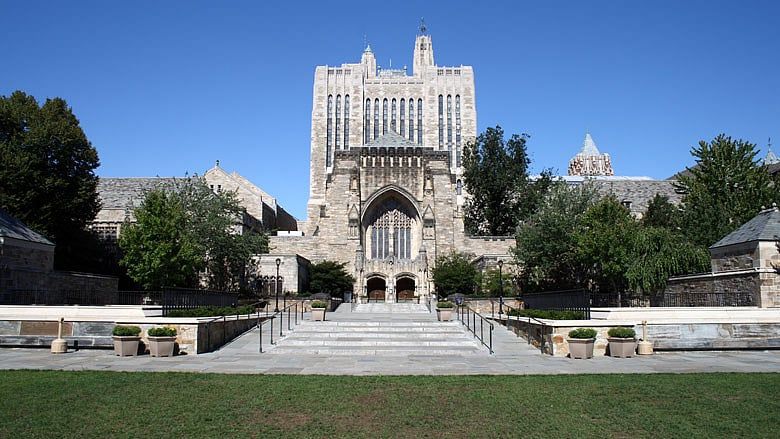 Yale should follow GE to Boston