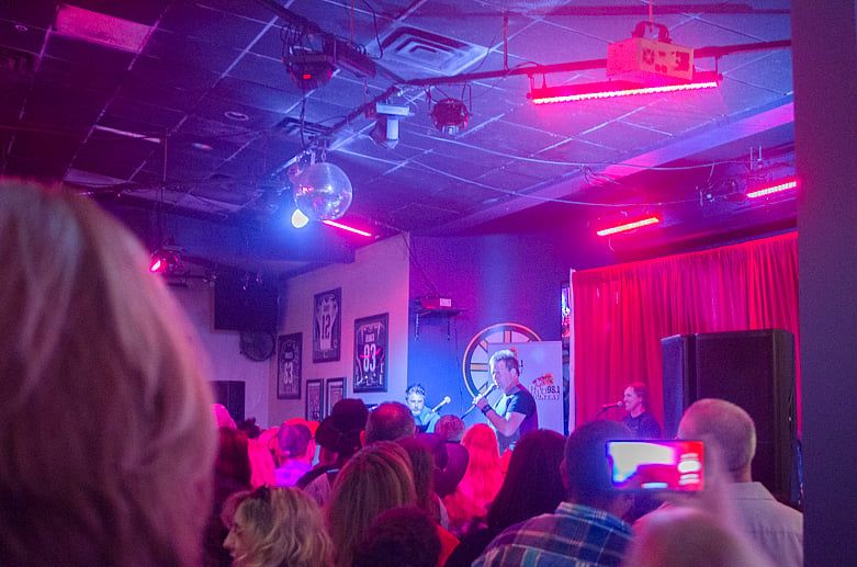 Lonestar revs up Boch’s Music Drives Us fundraiser