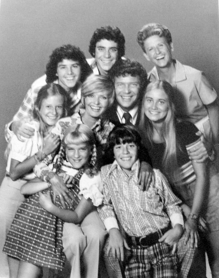 Florence Henderson, “The Brady Bunch” mom, dies