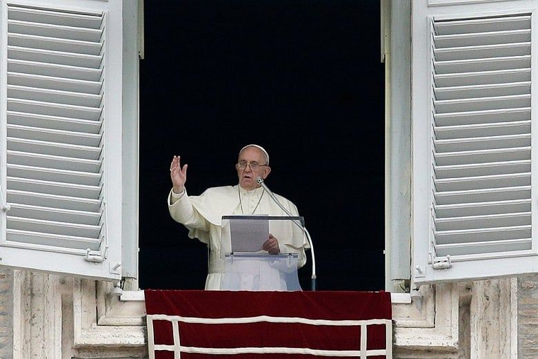 Look for a ‘Francis effect’ at the voting booth, not in the pews