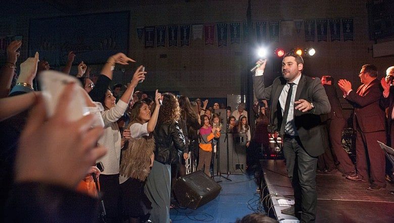 In ‘holy flash mob,’ Shabbat Project rallies 5,000 partners across 500 cities