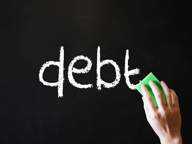 Interest Payments on National Debt Will Exceed Defense Spending This Decade, Federal Agency Says