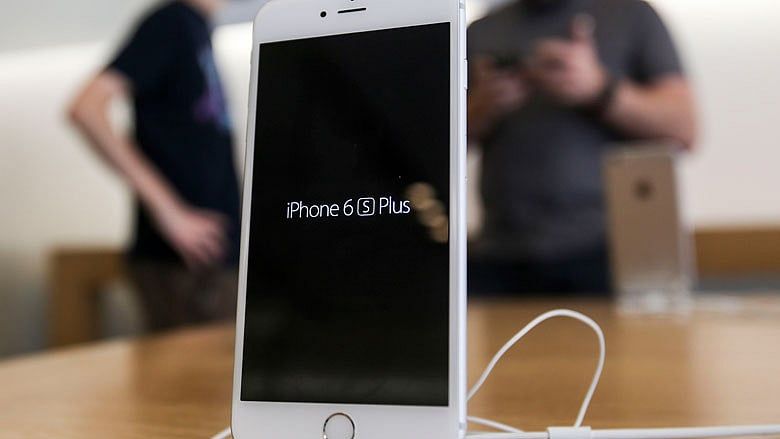 Some victims in mass shooting support efforts to hack iPhone