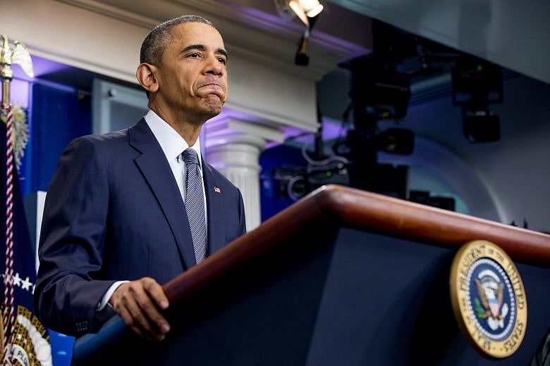 Obama knocks media for treating Trump as entertainer
