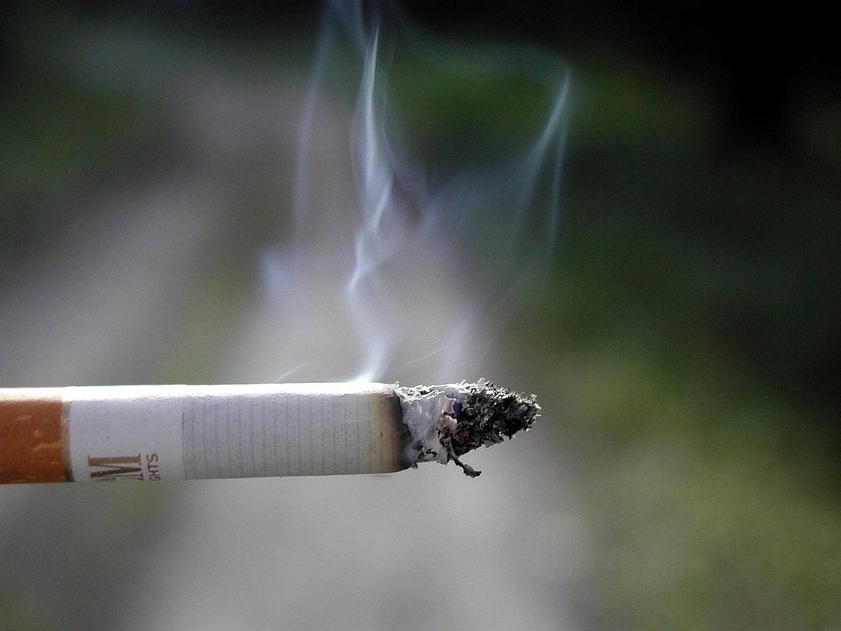 Bay State could be third to raise tobacco age to 21