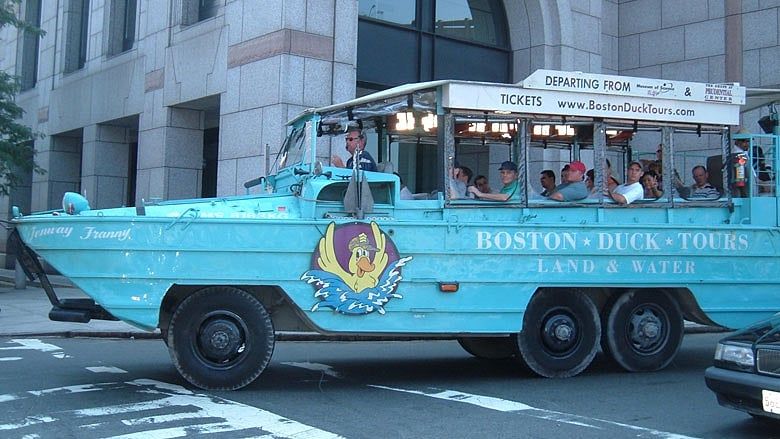 Bill calls for new rules for Boston duck boats after fatal crash