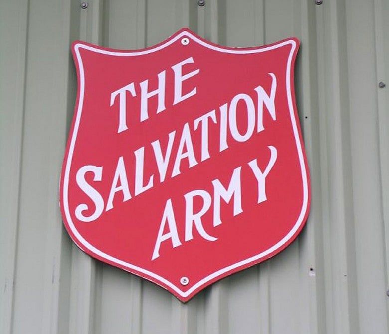 Walsh will defend red kettle championship for charity
