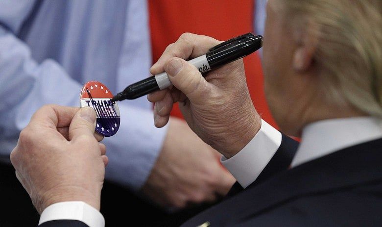 Trump path to White House seen paved by white voters