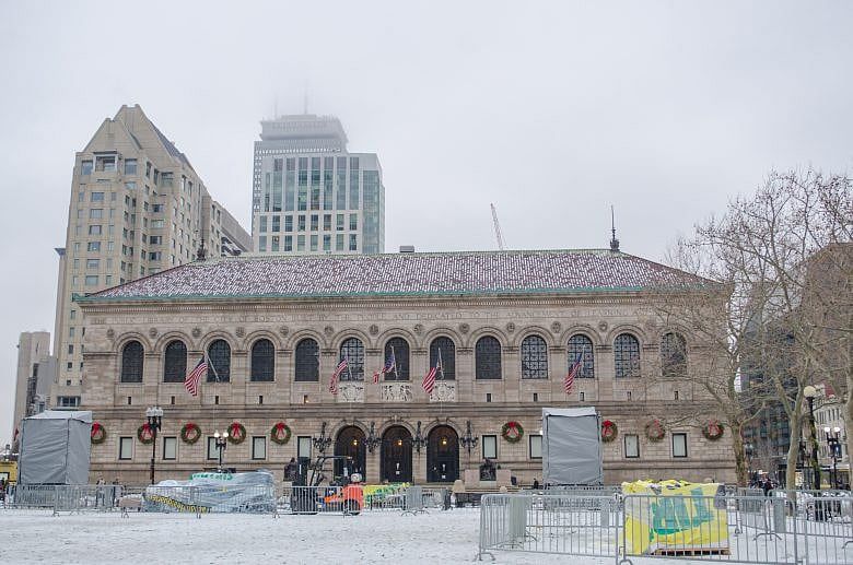 Boston library taps interim leader Leonard for president