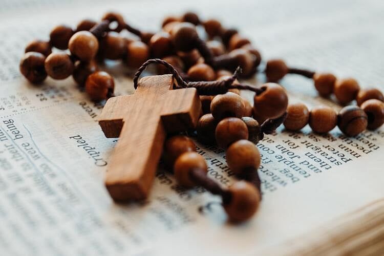FBI Leaked Memo Accuses New Hampshire Religious Group of Posting an Extremist Threat