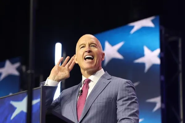 Mike Minogue Launches Ad Campaign After Convention Victory; Brian Shortsleeve Wants Debates