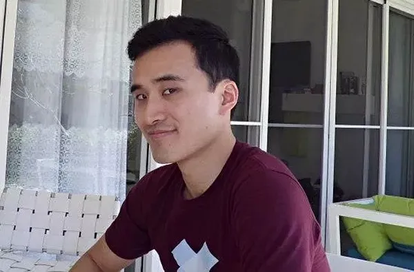 This Harvard Alum is looking for love, and will pay you $10k to help