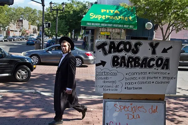 Orthodox Jewish enclave faces growth, conflict