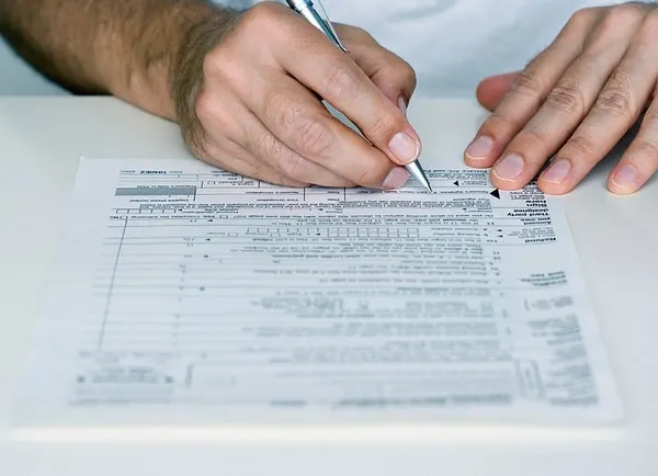 Feds take action to fix mistakenly awarded work permits