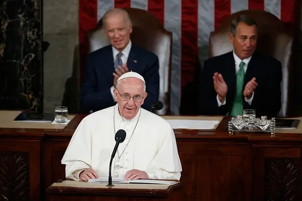 Pope to Congress: Use the “Golden Rule” and work for the common good