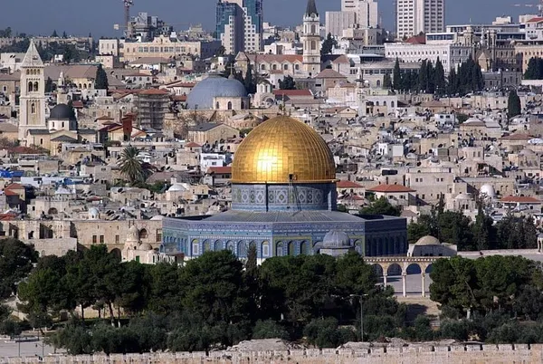 Relative calm returns to contentious Jerusalem holy site