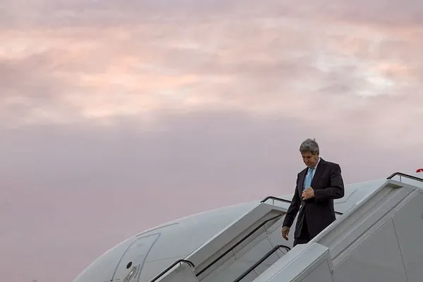 Kerry, Netanyahu call for end to incitement amid violence