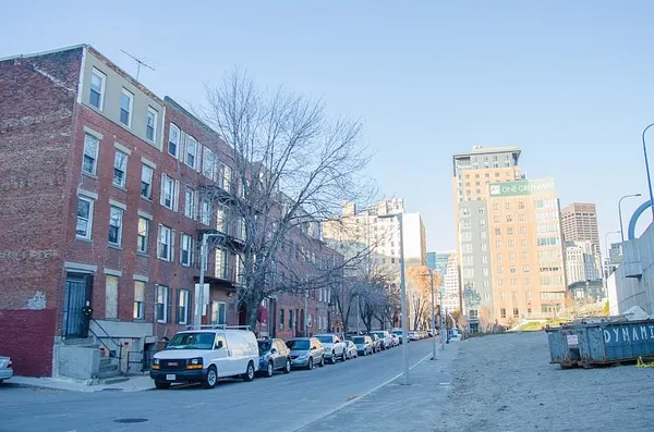 Luxury high-rises spur new gentrification worries in Chinatown