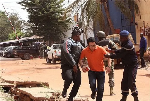 Islamic extremists attack hotel, seize hostages in Mali