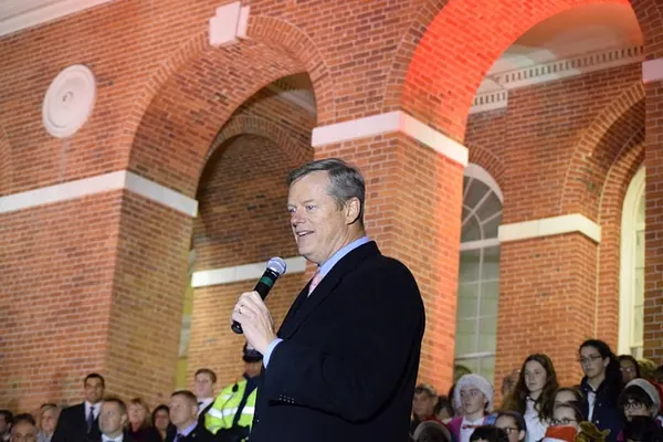 With publishers, Baker weighs in on guns, media and public records