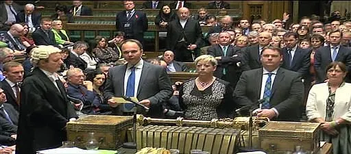 UK lawmakers approve airstrikes against Islamic State in Syria