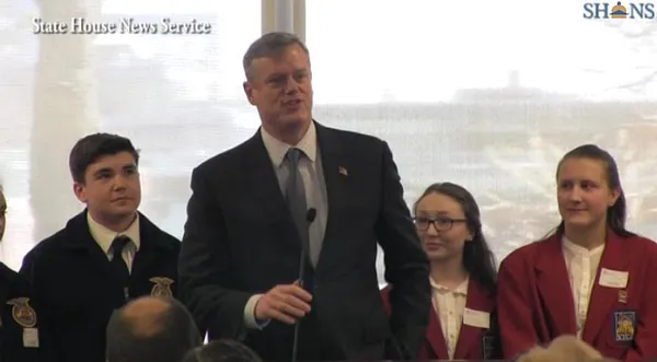 Baker flatly rejects voting for Trump in primary