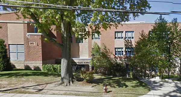 FBI investigating bomb threats at several Mass. schools