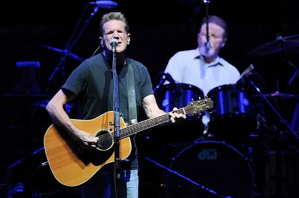 Eagles singer-songwriter Glenn Frey dies
