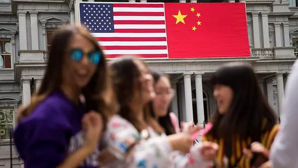 U.S. merchandise trade deficit with China hit record in 2015