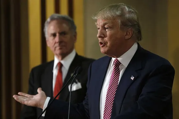 Trump threatens to sue Cruz if he won’t drop ‘false ads’