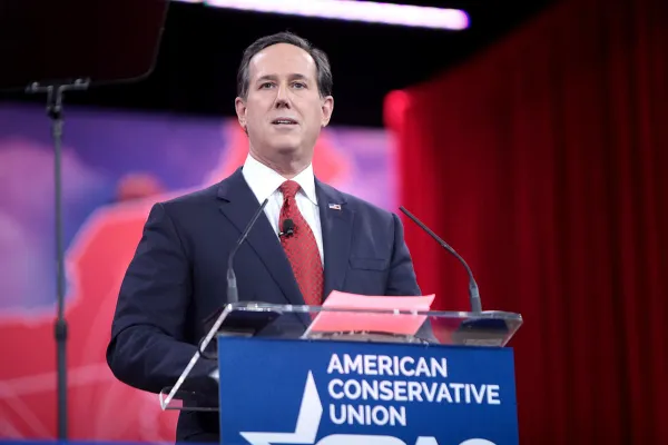 Santorum ends presidential bid, backs Rubio