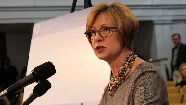 Suzanne Bump Endorses Fellow Democrat Diana DiZoglio For Massachusetts State Auditor