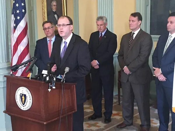 Pot initiative poses risks, no tax gain, Senate group says