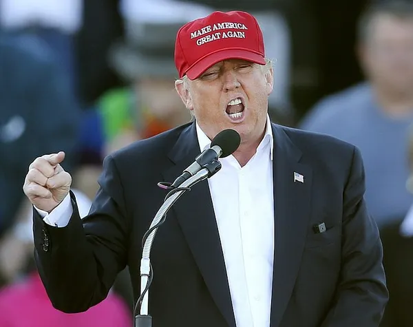 Trump campaign manager accused of accosting reporter