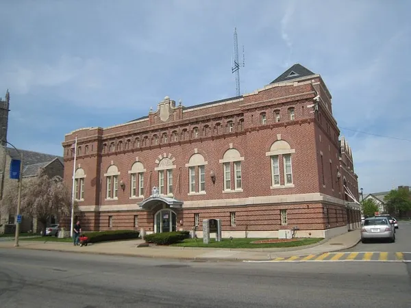 Charges dropped in assault case against illegal immigrants