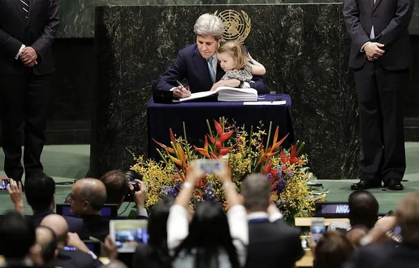 Paris climate accord signed by 175 nations at UN