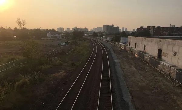 Fateful meeting looms for Green Line extension