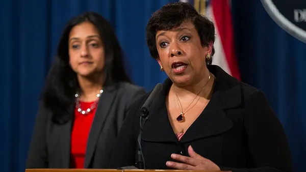 Obama decrees all public schools must allow transgender bathroom use