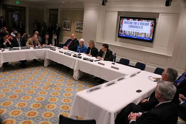 Senate panel backs 3.5% spending boost in state budget