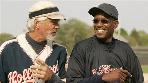 Ex-Red Sox player bidding to become next Vermont governor