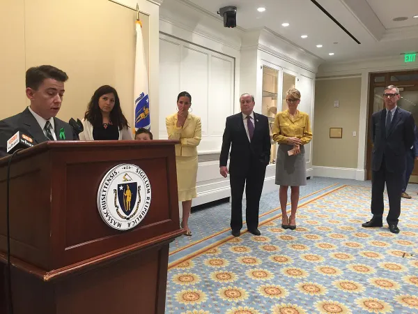 Senate passes ‘bathroom bill’ that foes say tramples privacy