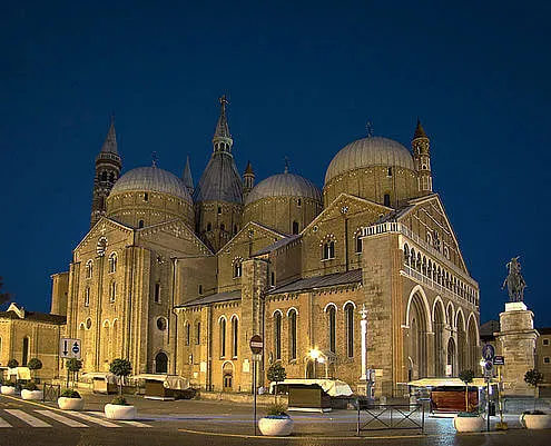 Church/State Flap Nixes School Chorus Easter Appearance at Italian Basilica
