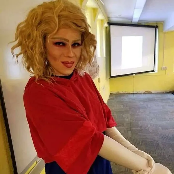 Newton Art Center To Hold Drag Queen Story Hour For Ages 3 To Third Grade