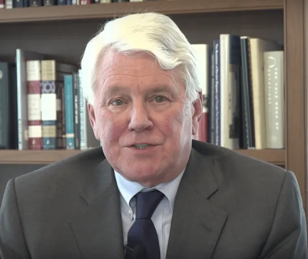 How Trump Could Act To Save Obama’s Lawyer