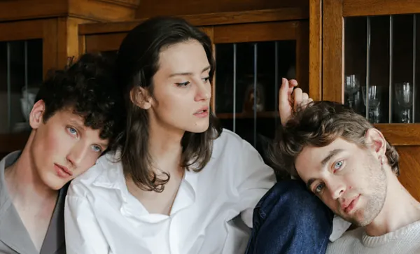 Polyamorous Relationships ‘A Good Thing’?  Boston Globe:  Yes;  Actually:  No