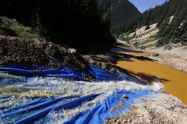 Critics of carbon regs use mine spill to skewer EPA